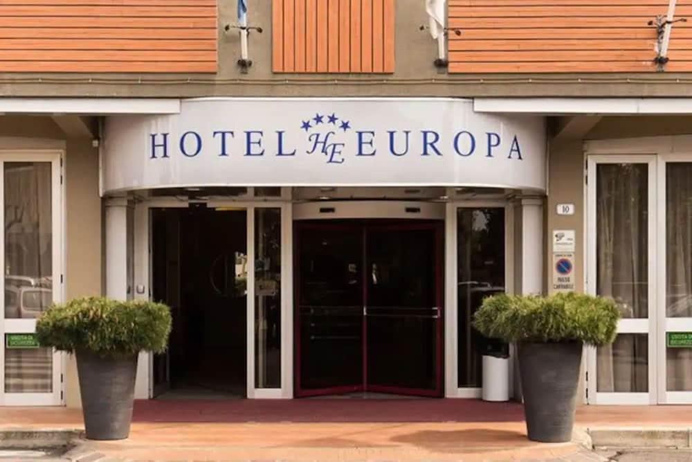 Hotel Europa Signa Exterior foto
